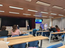 AI na strednej škole: premyslene a s výsledkami