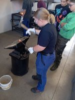 Žiaci sa učili základy kováčstva Žiaci sa učili základy kováčstva